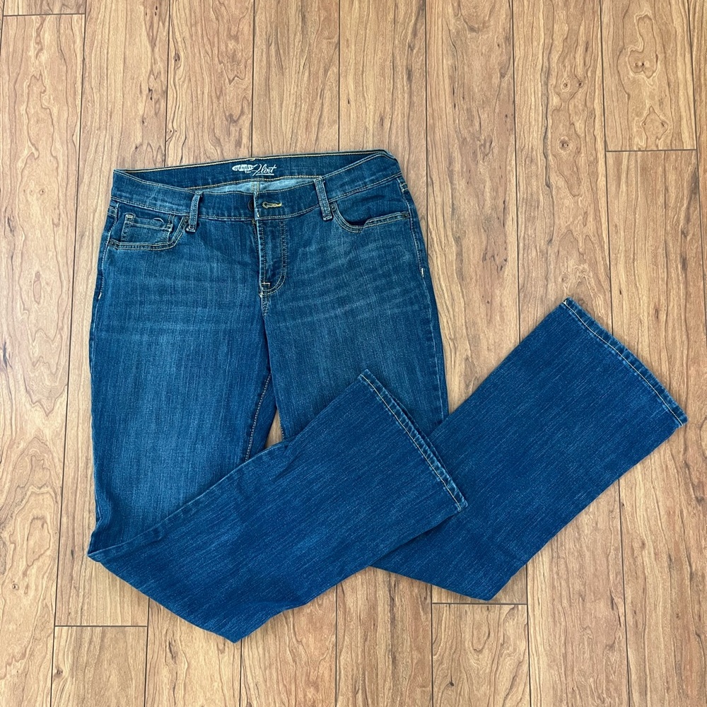 Old Navy Women’s Bootcut Jeans in Dark Blue Denim